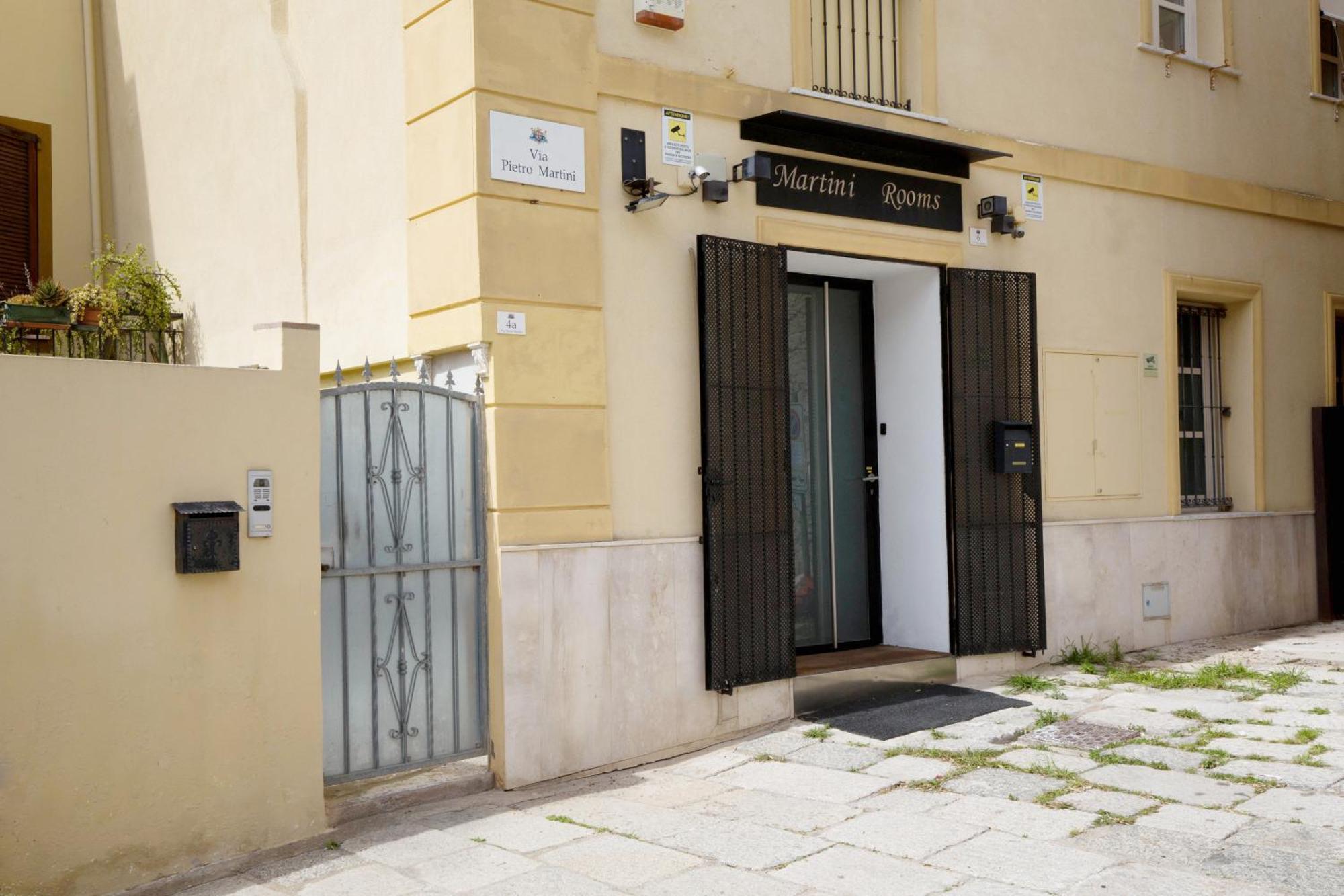 Martini Rooms Castello Cagliari Bilik gambar
