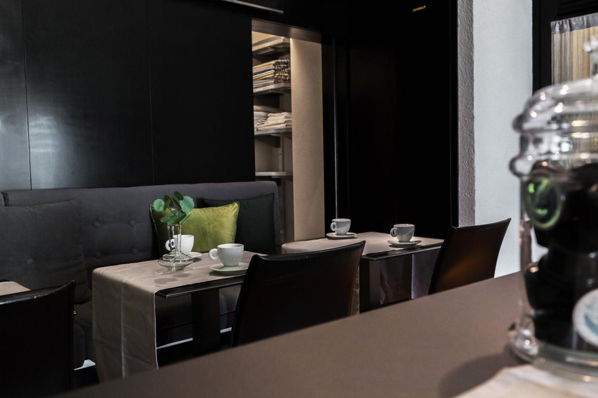 Martini Rooms Castello Cagliari Luaran gambar