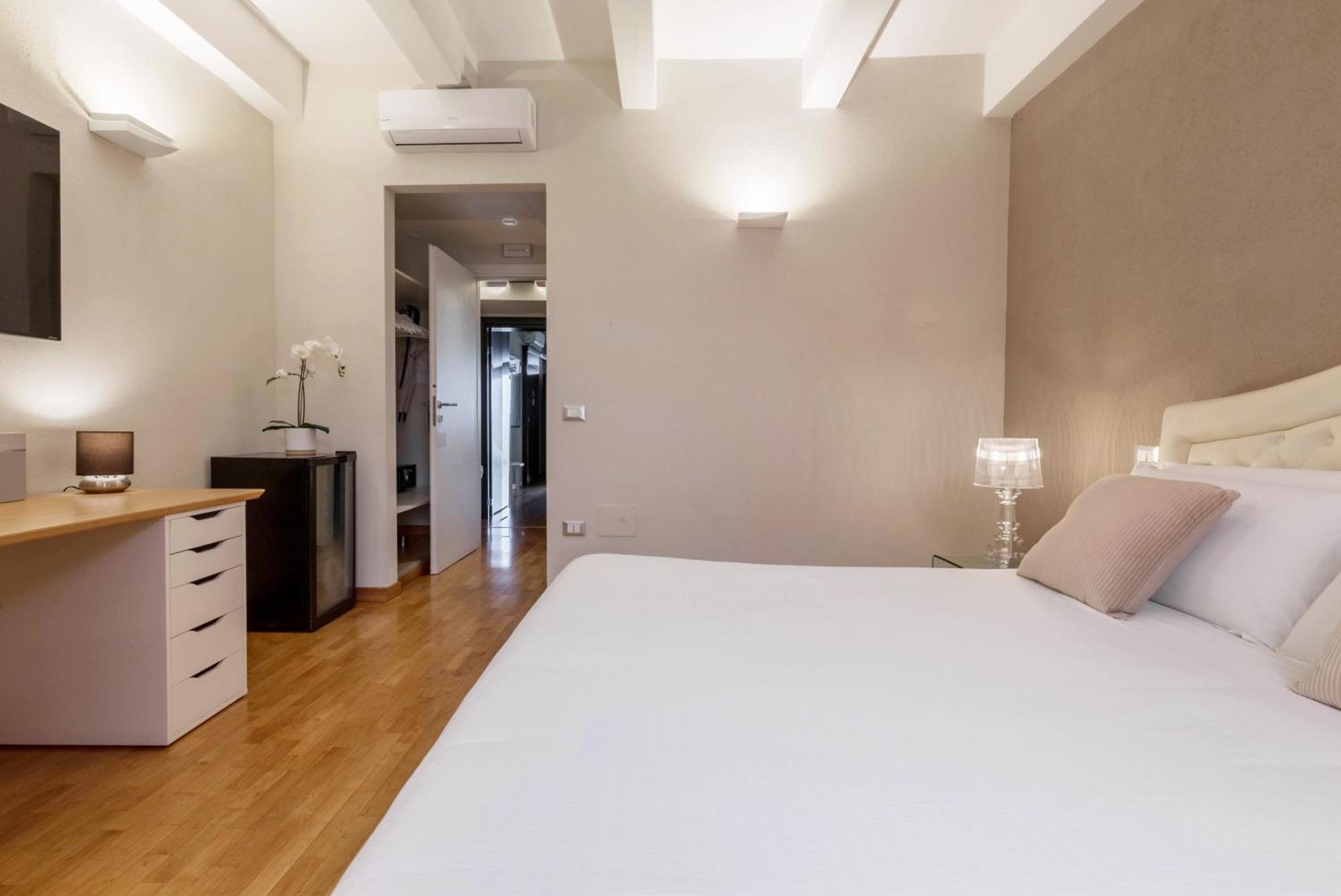 Martini Rooms Castello Cagliari Luaran gambar