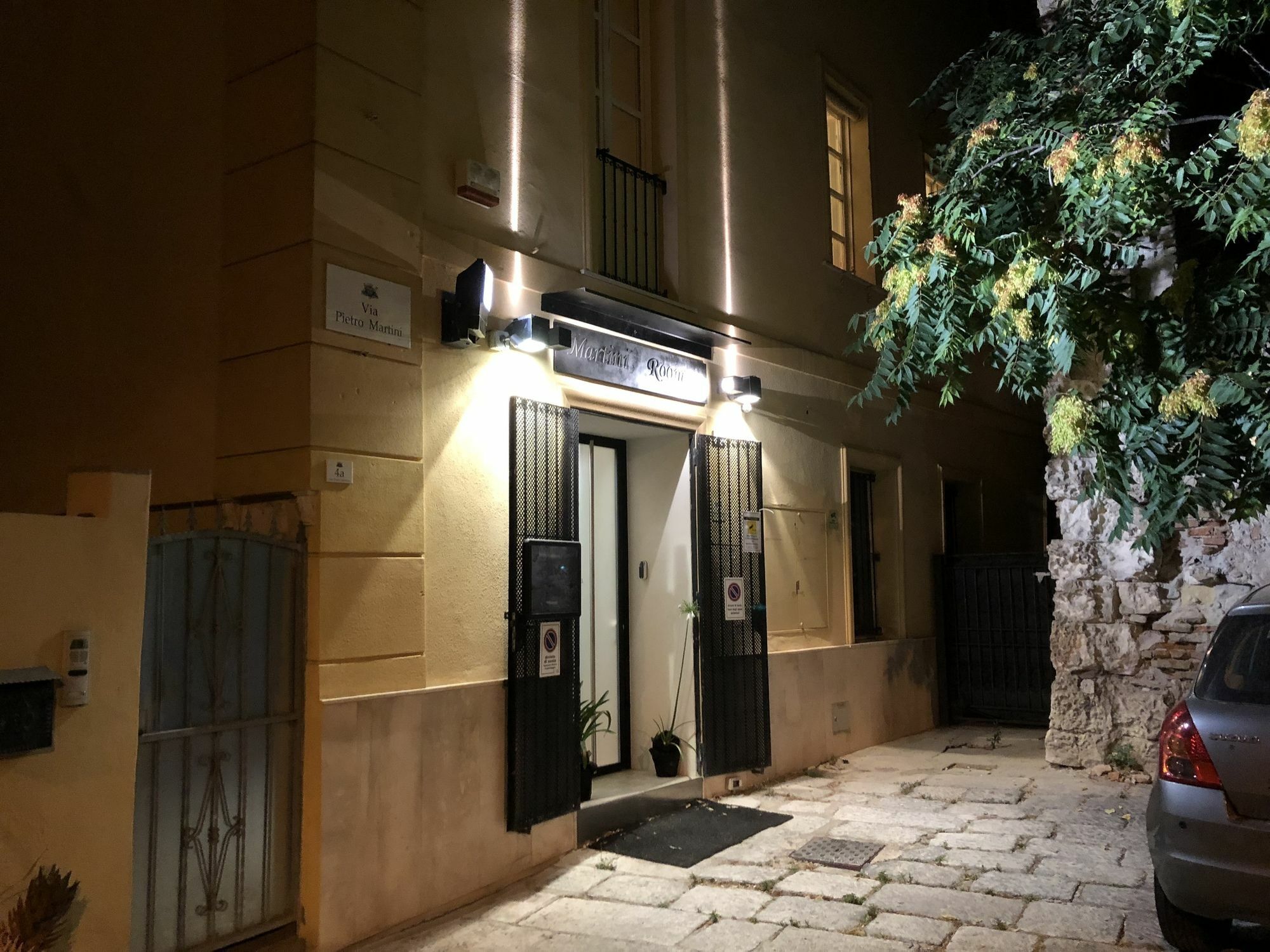 Martini Rooms Castello Cagliari Luaran gambar